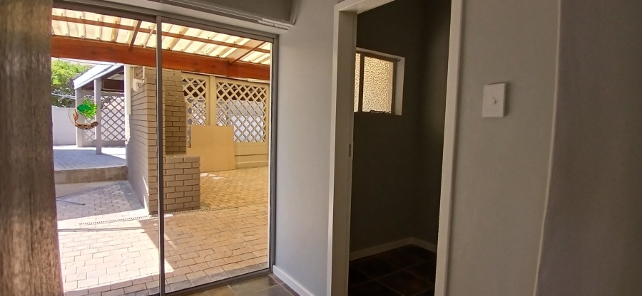 3 Bedroom Property for Sale in Dormehls Drift Western Cape